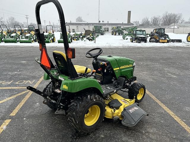 Image of John Deere 2305 equipment image 4