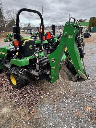 Image of John Deere 2305 equipment image 2