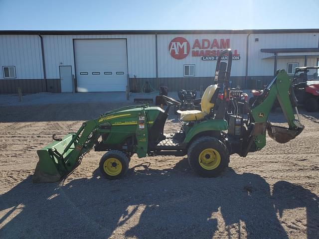 Image of John Deere 2305 equipment image 4