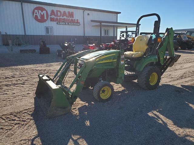 Image of John Deere 2305 equipment image 1