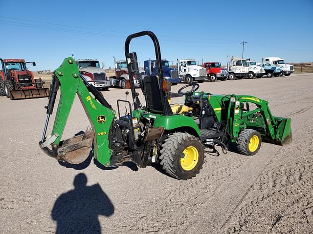 Image of John Deere 2305 equipment image 2