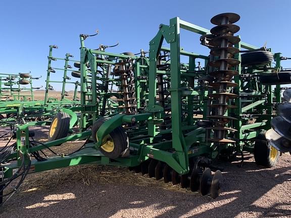 Image of John Deere 2310 equipment image 1