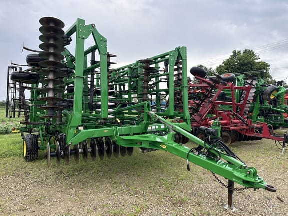 2009 John Deere 2310 Equipment Image0