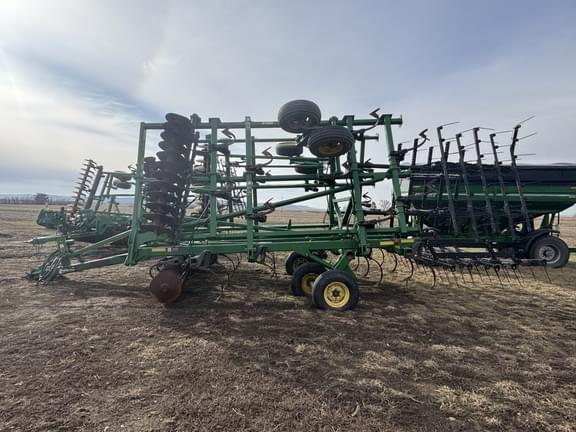 Image of John Deere 2310 equipment image 2