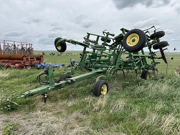 Image of John Deere 2410 Primary image