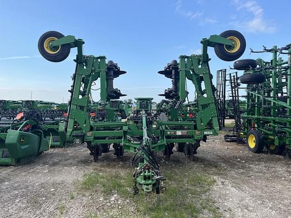 Image of John Deere 2510H equipment image 1