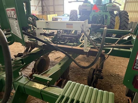 Image of John Deere 2510H equipment image 3