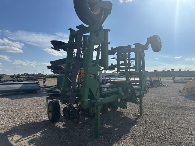 Image of John Deere 2510H equipment image 4