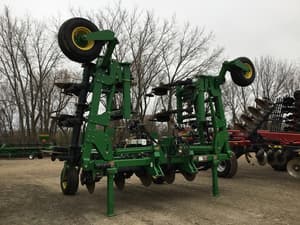 2009 John Deere 2510H Image