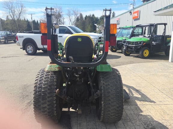 Image of John Deere 2520 equipment image 4