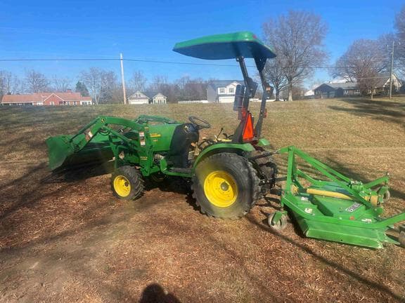 Image of John Deere 2520 equipment image 4