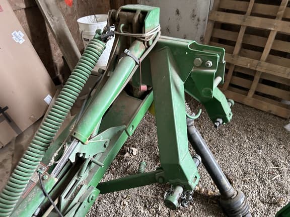 Image of John Deere 265 equipment image 2