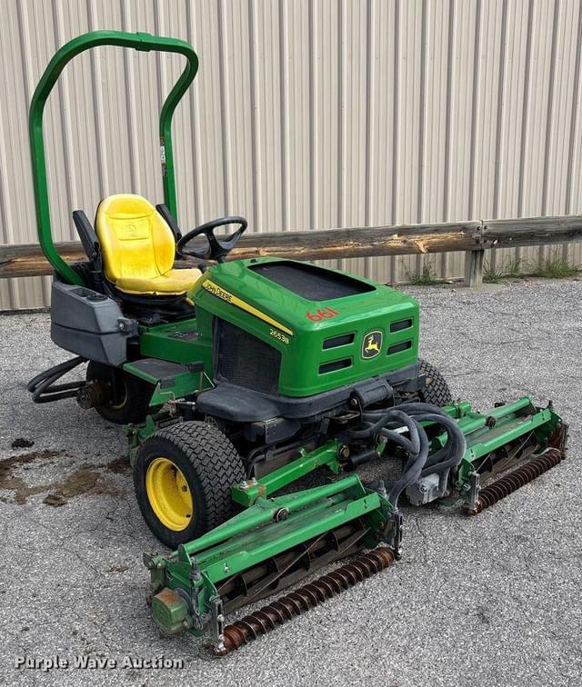 Image of John Deere 2653B equipment image 2