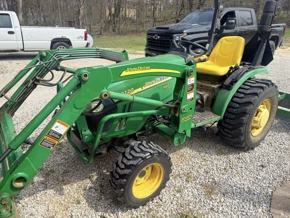 Image of John Deere 2720 equipment image 1