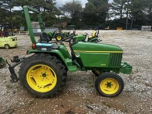 2009 John Deere 3005 Image