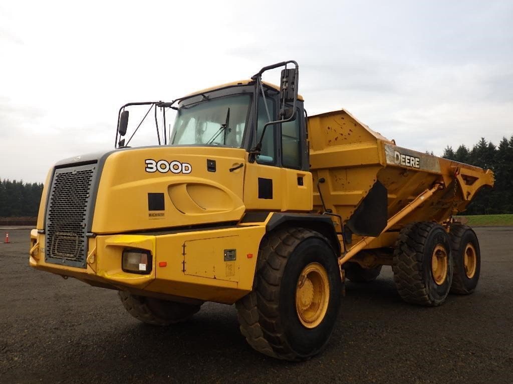 Image of John Deere 300D Primary image