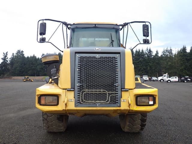 Image of John Deere 300D equipment image 1