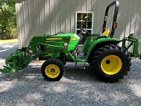 2009 John Deere 3032E Equipment Image0