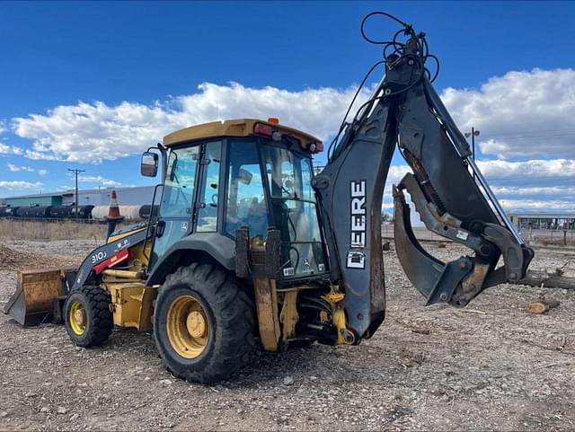 Image of John Deere 310J equipment image 1