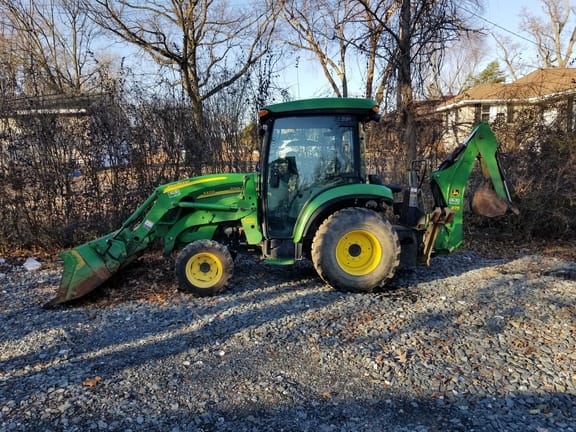 Main image John Deere 3320