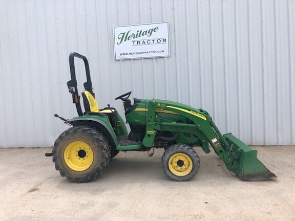 Main image John Deere 3520