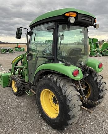 Image of John Deere 3520 equipment image 3