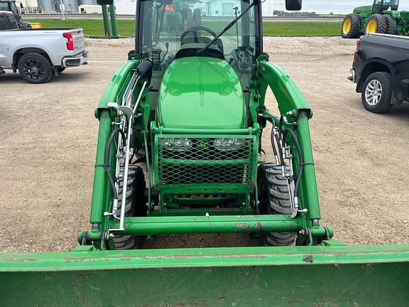 Image of John Deere 3720 equipment image 1