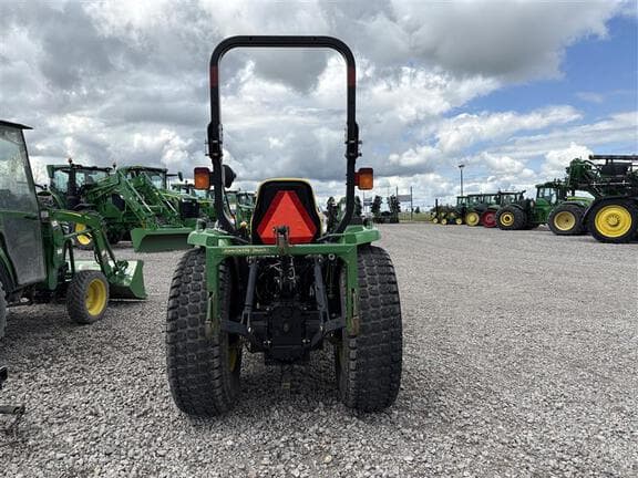 Image of John Deere 3720 equipment image 4