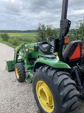 Image of John Deere 3720 equipment image 3