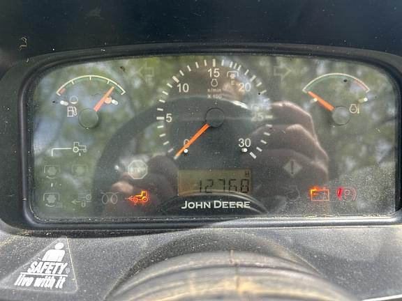 Image of John Deere 4320 equipment image 4