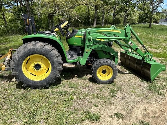 Image of John Deere 4320 Primary image