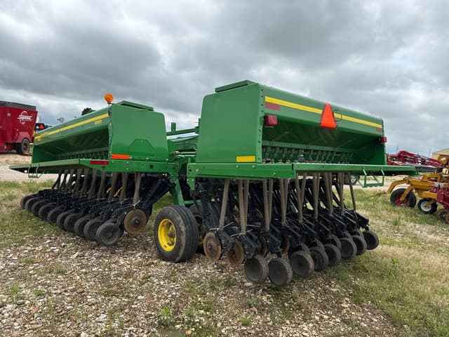 Image of John Deere 455 equipment image 1