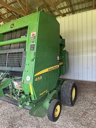 Image of John Deere 458 Silage Special equipment image 2