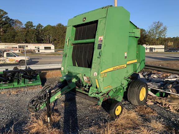 Image of John Deere 468 MegaWide Plus equipment image 4