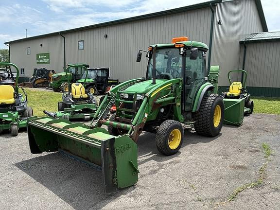 Image of John Deere 4720 equipment image 1