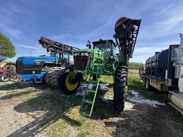 Image of John Deere 4730 equipment image 2