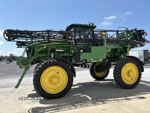 Image of John Deere 4730 equipment image 2