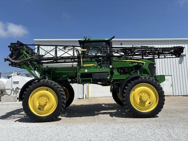 Image of John Deere 4730 equipment image 3