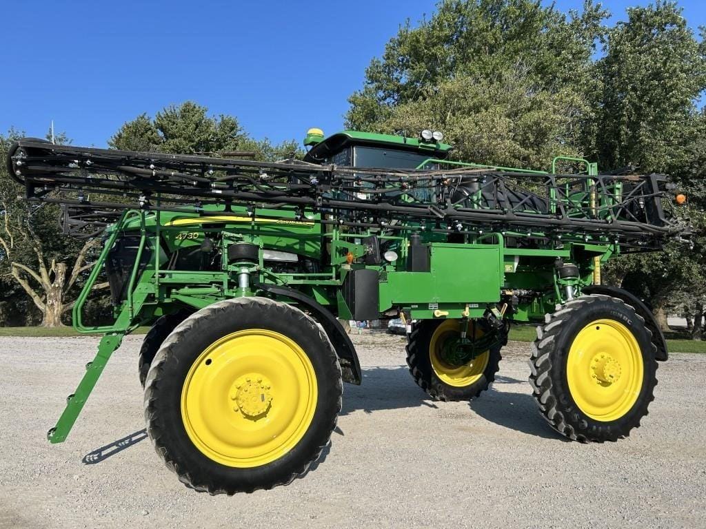 2009 John Deere 4730 Equipment Image0