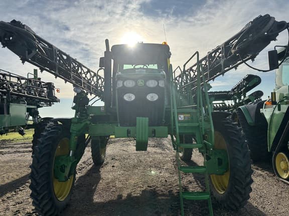 Image of John Deere 4730 equipment image 2