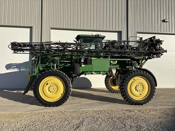 Image of John Deere 4730 equipment image 1