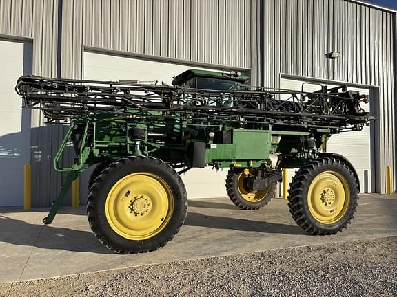 Image of John Deere 4730 equipment image 2