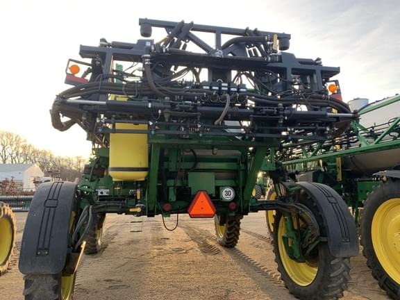 Image of John Deere 4730 equipment image 3