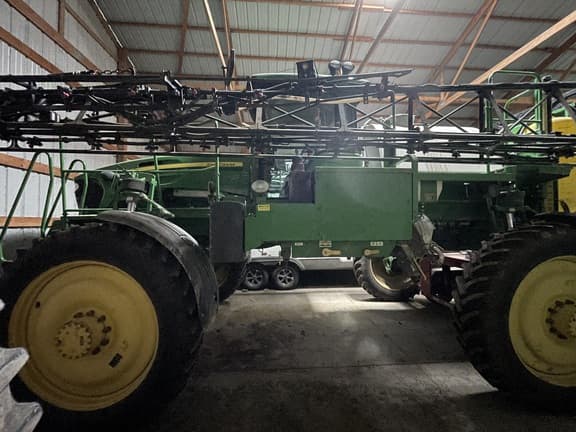 Image of John Deere 4730 equipment image 3