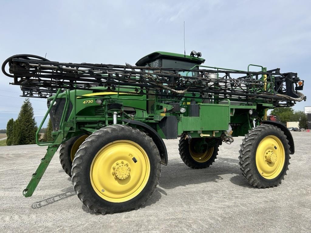 2009 John Deere 4730 Equipment Image0