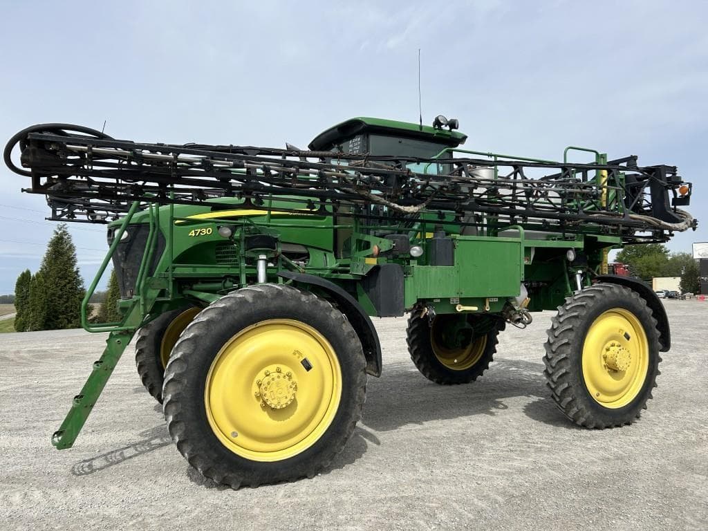 Image of John Deere 4730 Primary image
