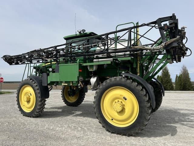 Image of John Deere 4730 equipment image 4