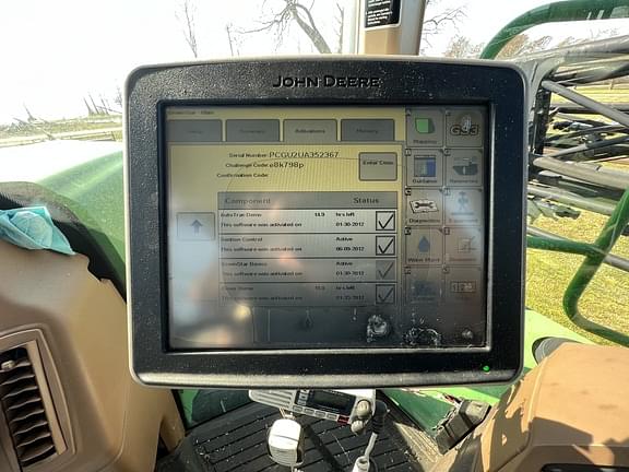 Image of John Deere 4730 equipment image 1