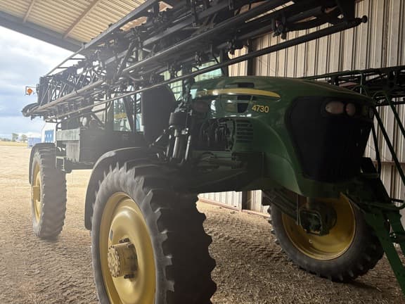 Image of John Deere 4730 Primary image