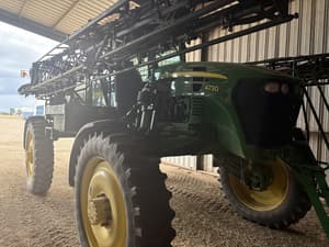 2009 John Deere 4730 Image
